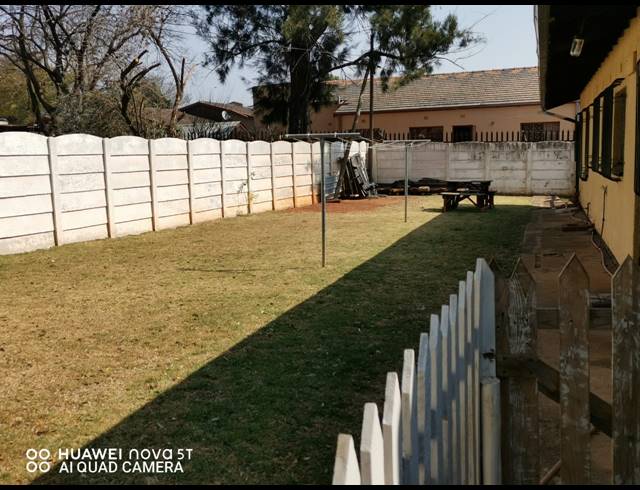 4 BEDROOM HOUSE FOR SALE IN BIRCH ACRES